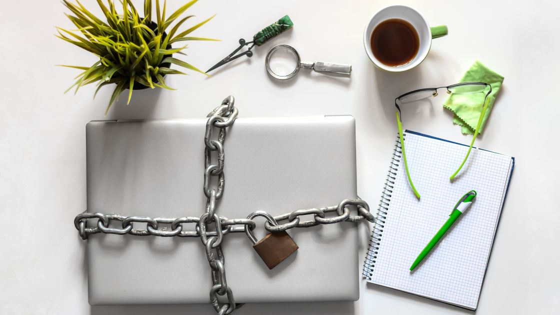 The Benefits of Digital Detoxing in Workplace Productivity