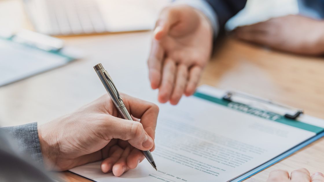 Top 3 Ways to Find Businesses for Sale: A Guide for Aspiring Business Buyers